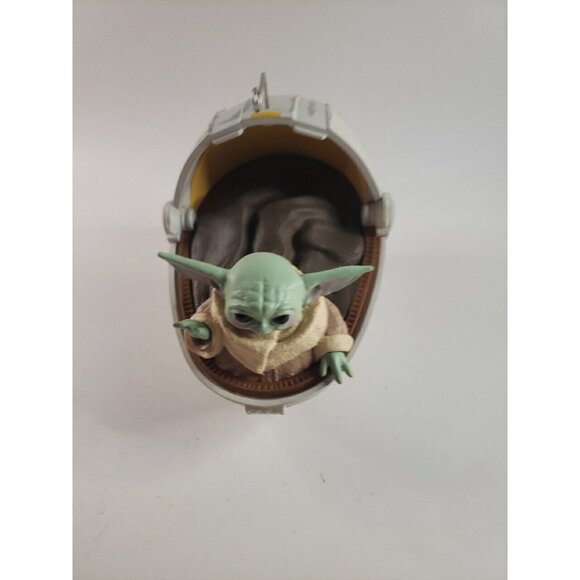2020 Hallmark Keepsake The Child Star Wars The Mandalorian Ornament - Picture 2 of 4